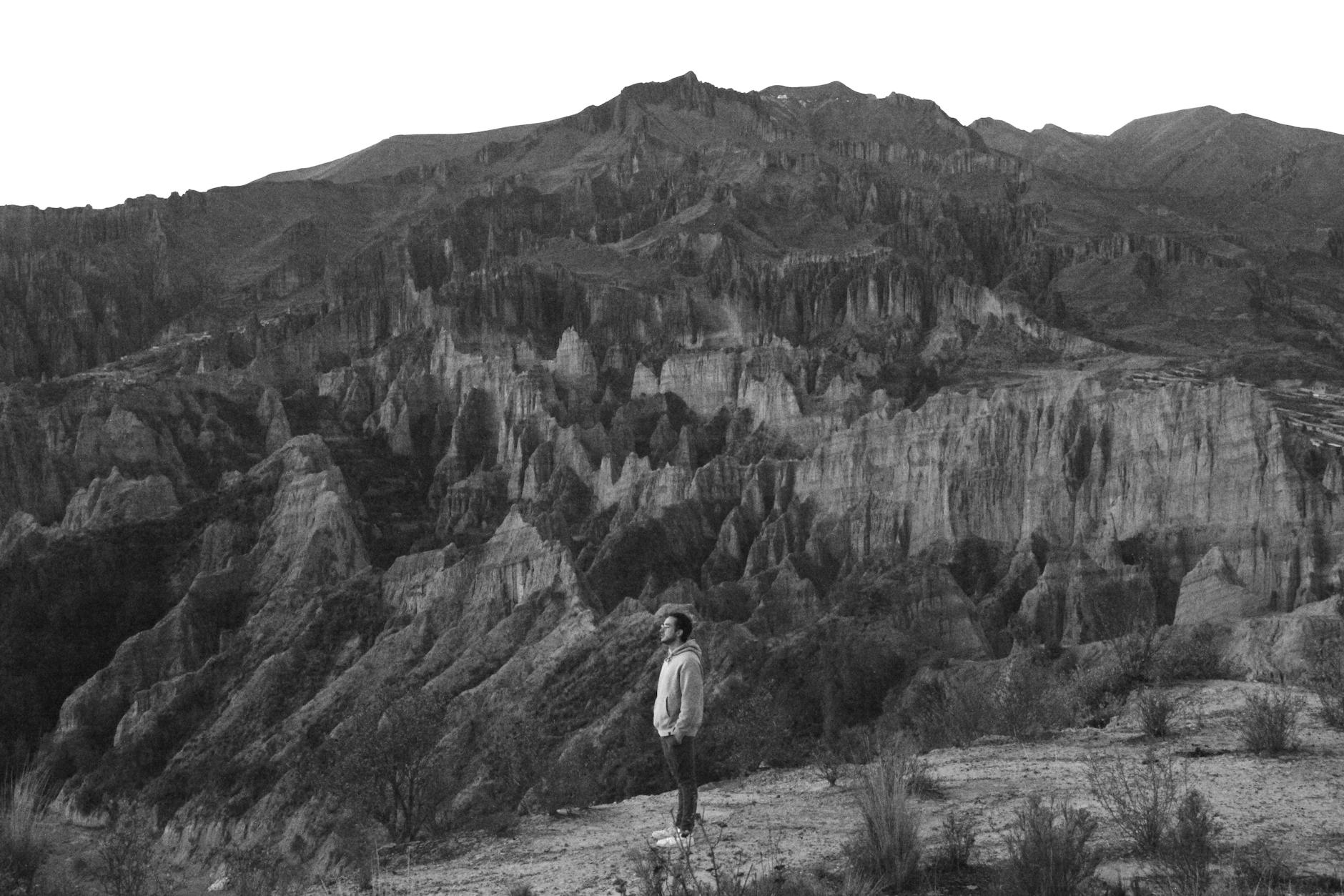 CUANDO EL NORTE TIEMBLA: CRÓNICA DE UN CORAZÓN QUE GRITA POR ERROR (Crónicas sobre la Ansiedad)