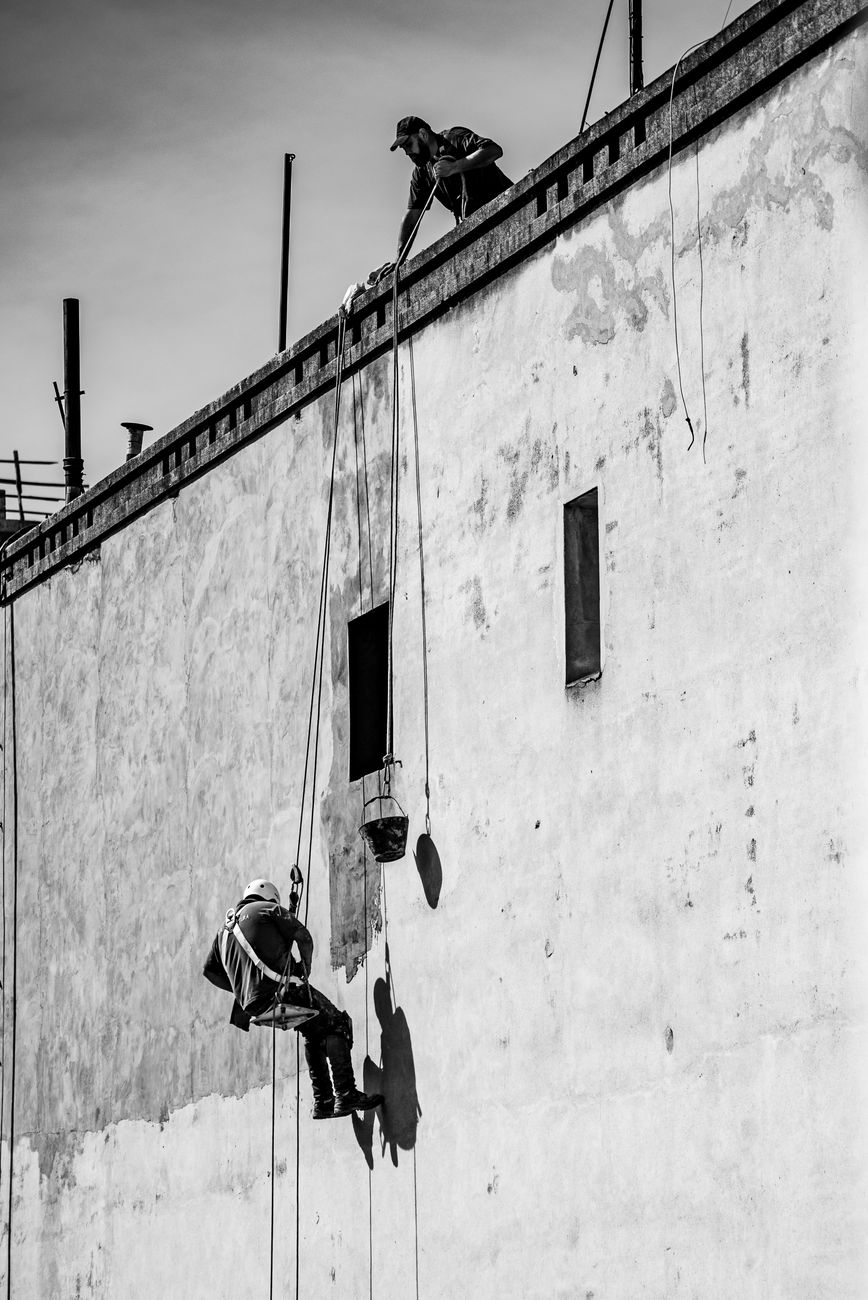 black and white urban abseiling in buenos aires